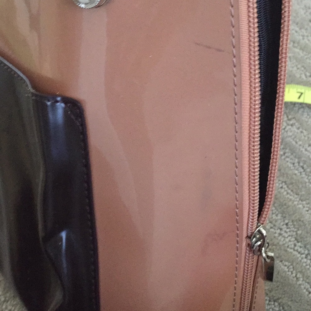 Beijo Purse/Backpack - Picture 7 of 8